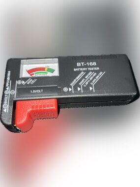 🔴New BT-168 Universal Battery Tester Checker AA AAA C D 9V 1.5V Button portable